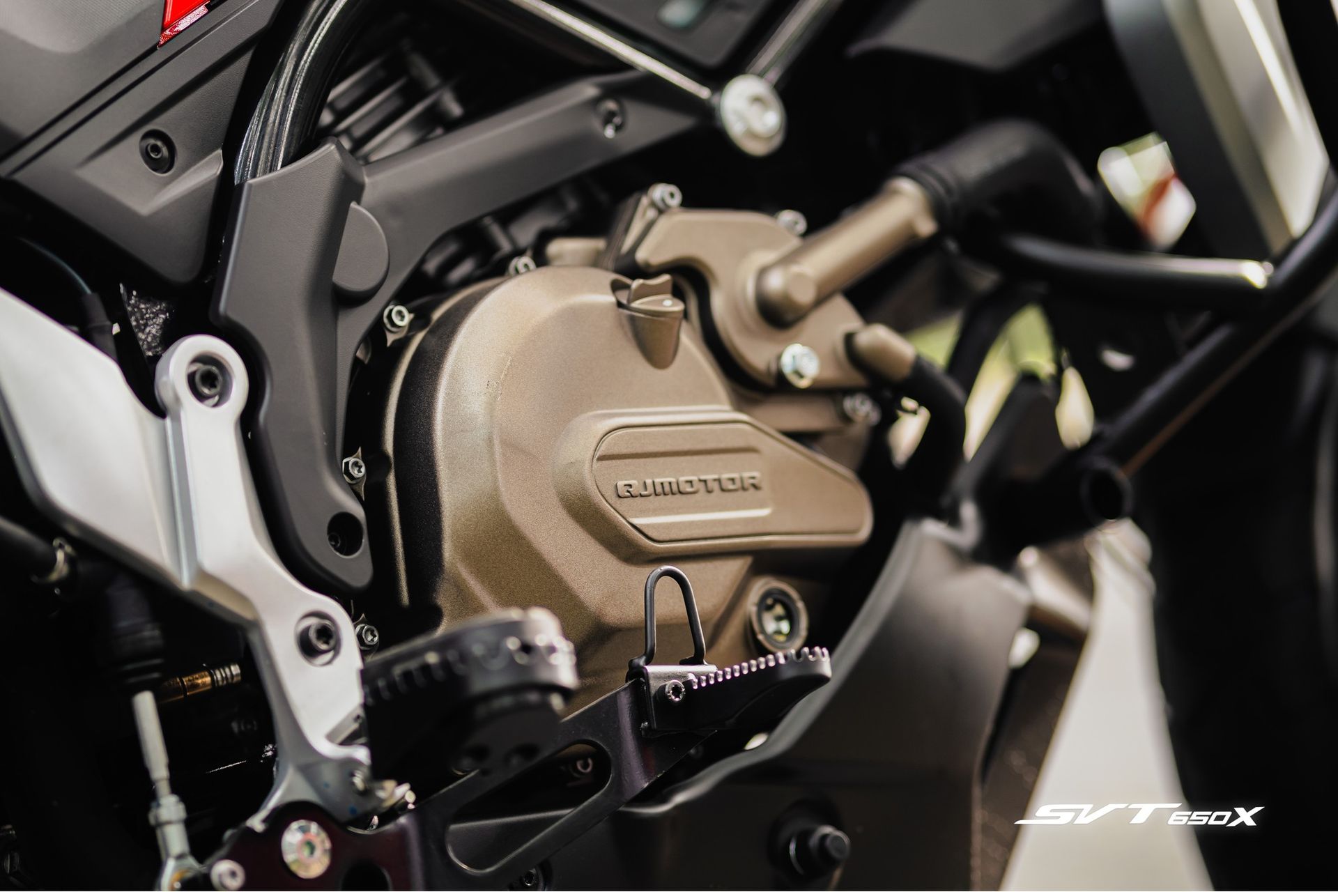 svt 600 x 2