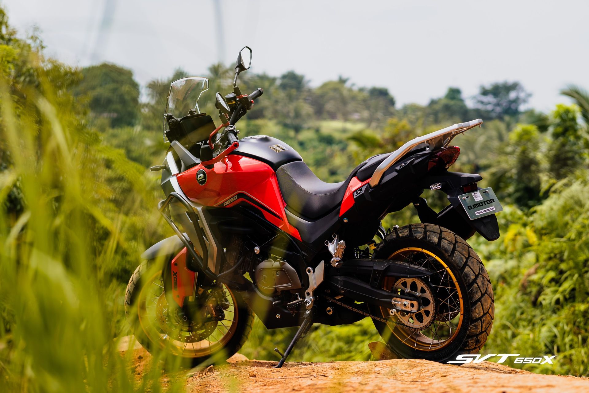 svt 600 x 4